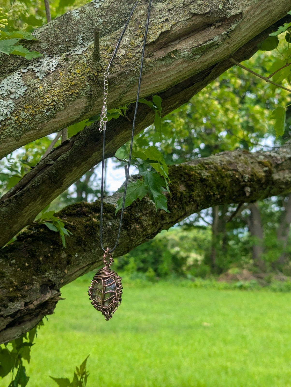 Shining Handcrafted Labradorite Leaf Wirewrapped Necklace