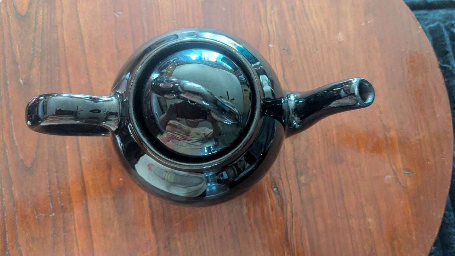 Vintage Lipton Tea Teapot, Black | Crystal Arborist