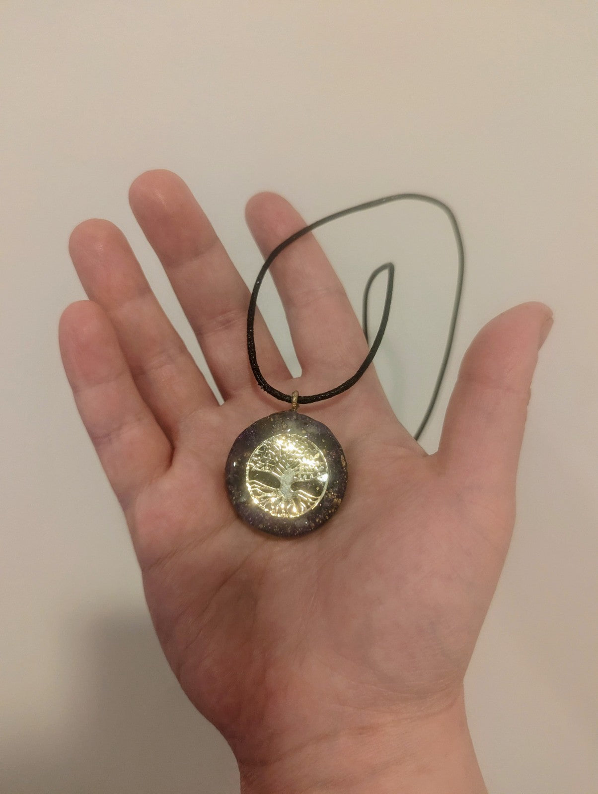 Orgonite Pendant: Purple Necklace for Prosperity and Inner Peace