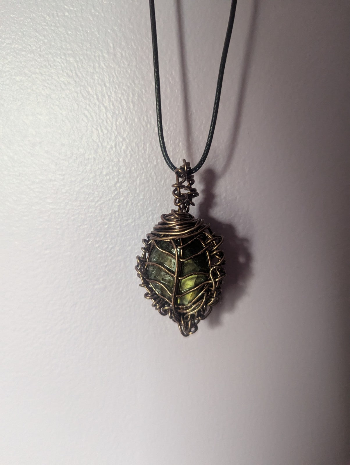 Shining Handcrafted Labradorite Leaf Wirewrapped Necklace