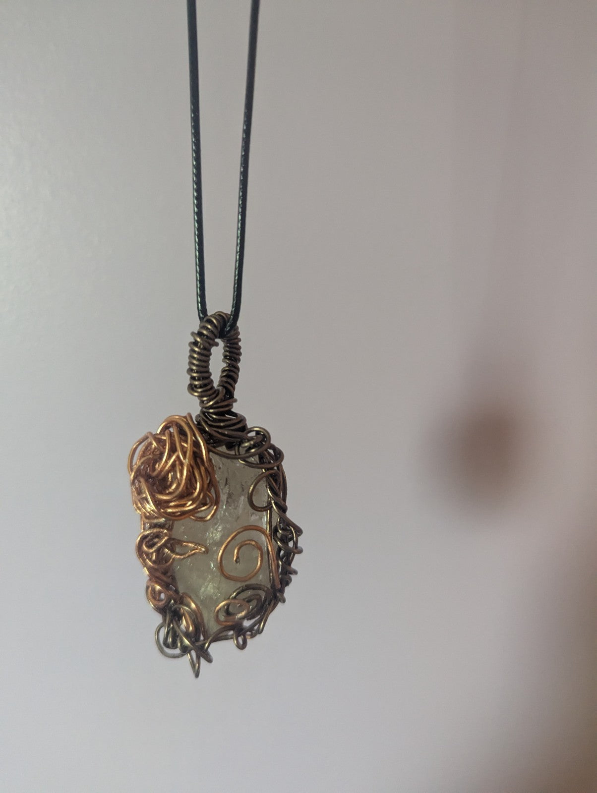 Clear Quartz Wire Necklace with Metal Rose for Everlasting Love and Prosperity