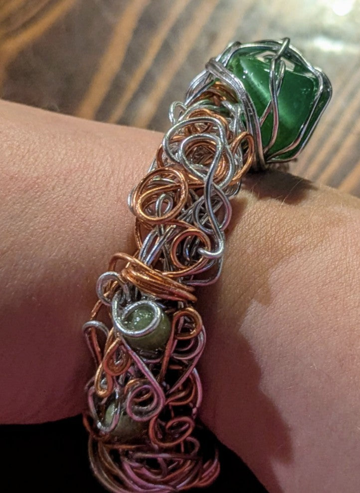 Cat's Eye and Green Jade Wire Bracelet For Luck and Protection