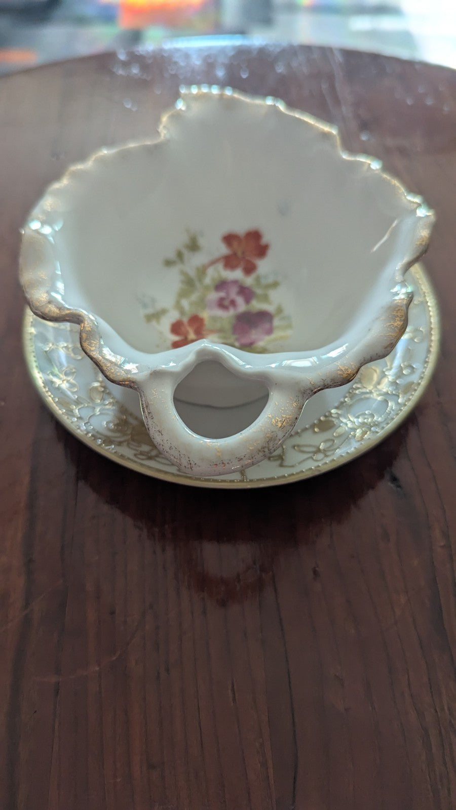 Vintage Gold Accented Leaf Shaped Gravy Serving Dish And Plate W/ Floral Design