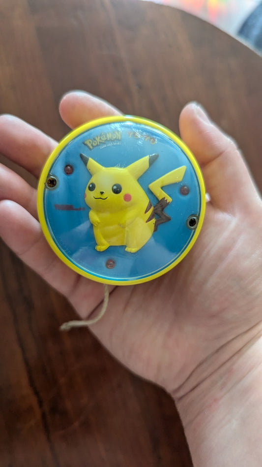 1996 Tiger Electronics Pikachu Yoyo | Crystal Arborist