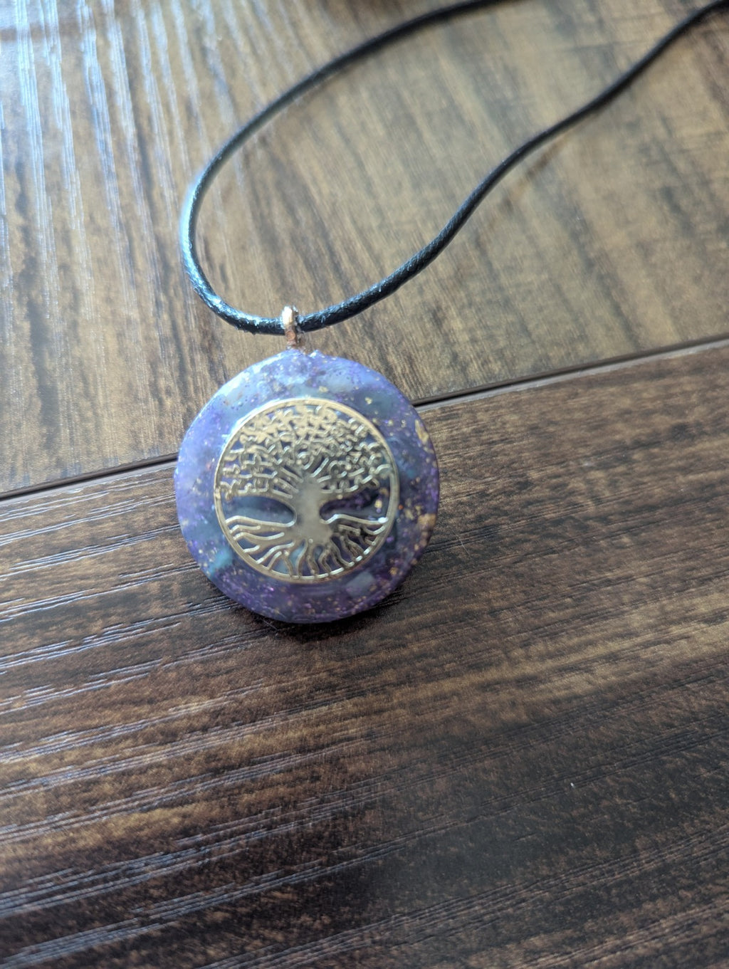 Orgonite Pendant: Purple Necklace for Prosperity and Inner Peace
