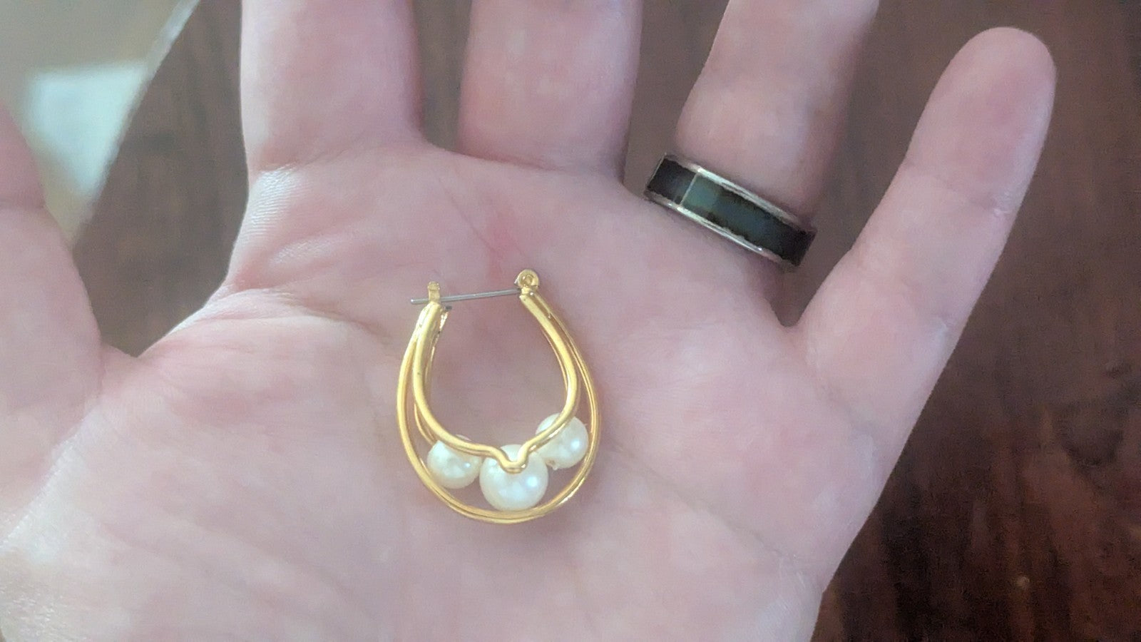 Vintage Hoop Like Gold-tone Earrings With Faux Pearls