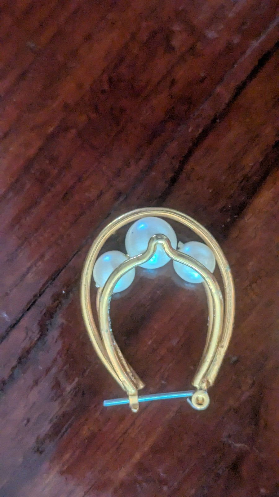 Vintage Hoop Like Gold-tone Earrings With Faux Pearls