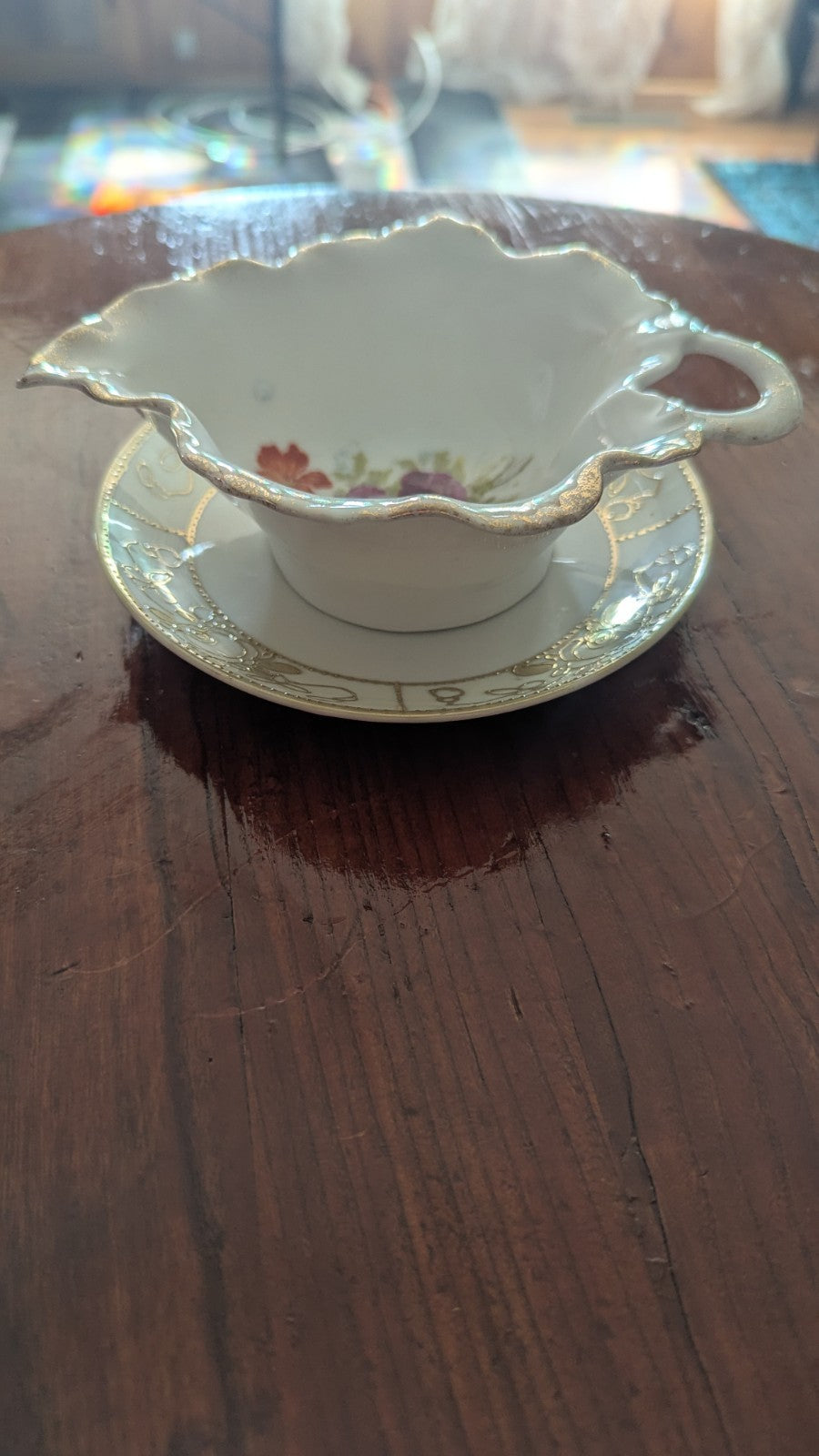 Vintage Gold Accented Leaf Shaped Gravy Serving Dish And Plate W/ Floral Design
