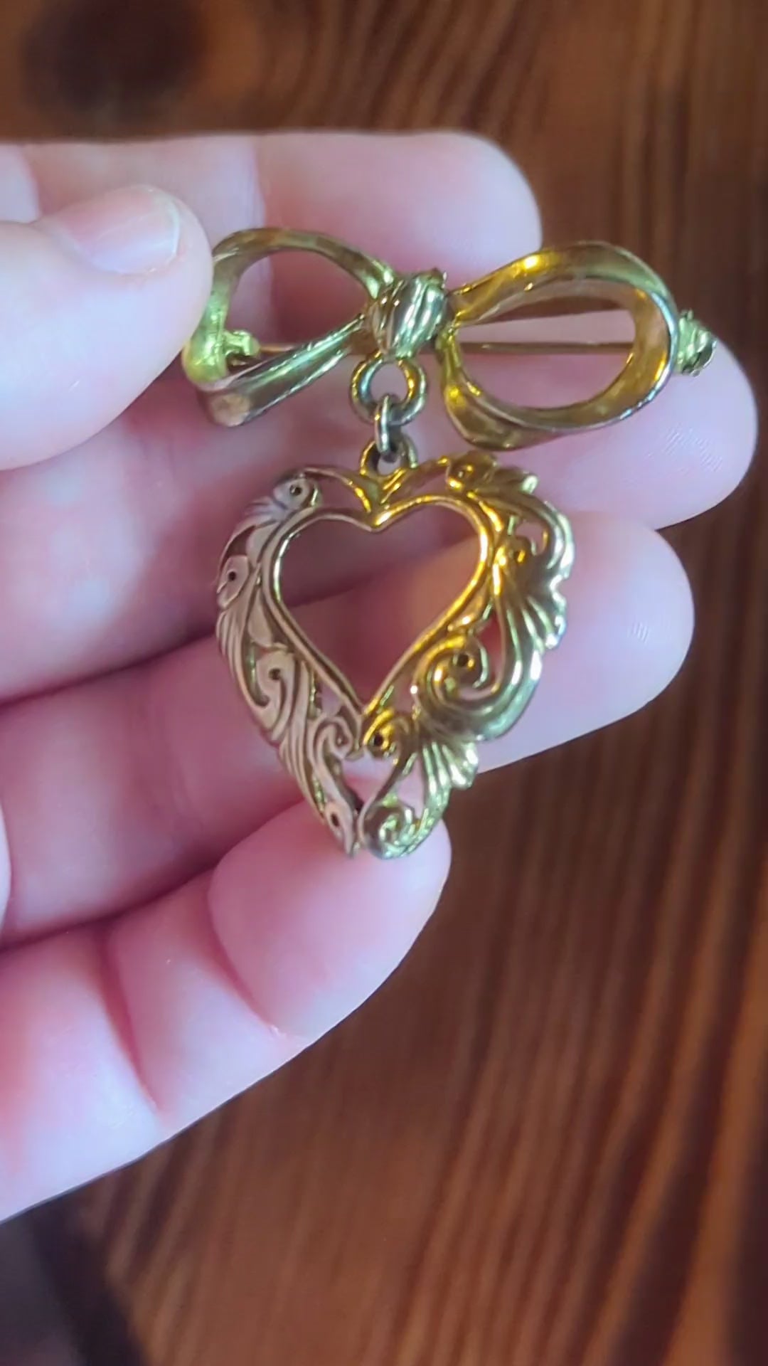 Gold Vintage Pin, Ribbon and Heart-Shaped Design