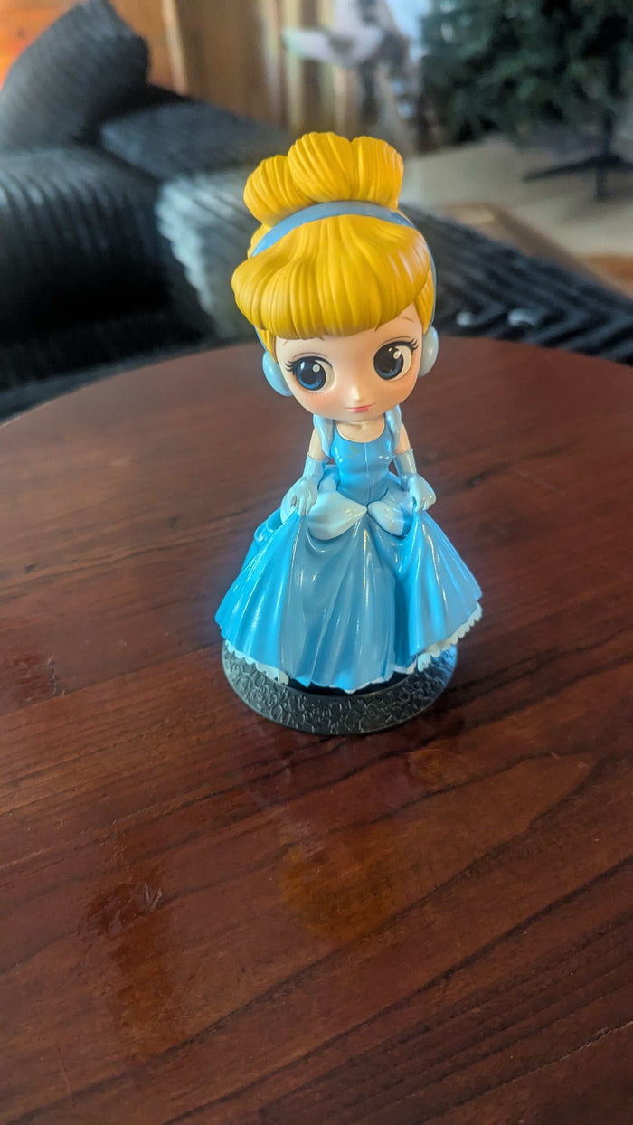 Cinderella QPosket | Crystal Arborist