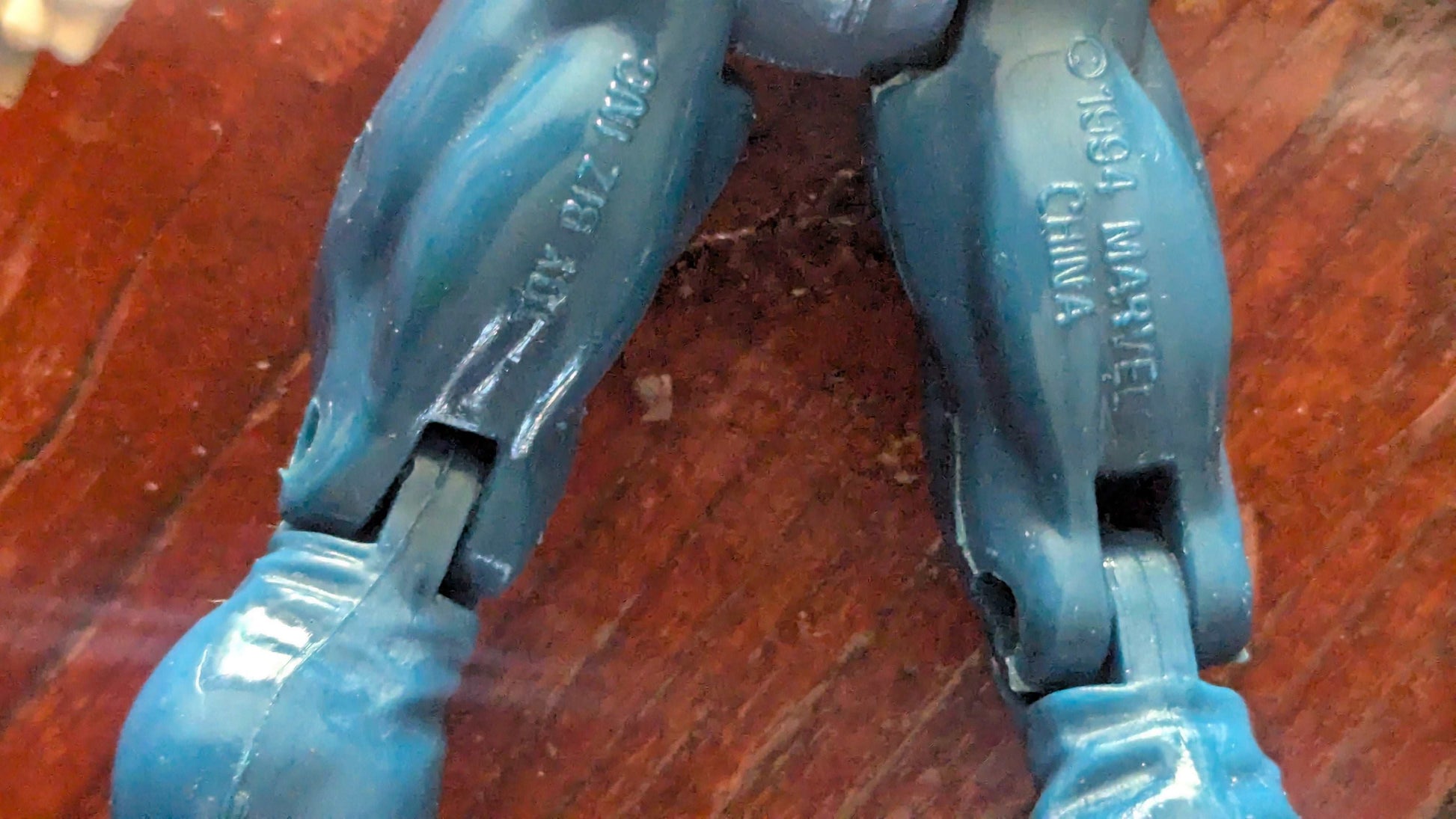 1994 Marvel Wolverine in Civilian Attire, Toy Biz, Action Figure, Marvel, X-Men | Crystal Arborist