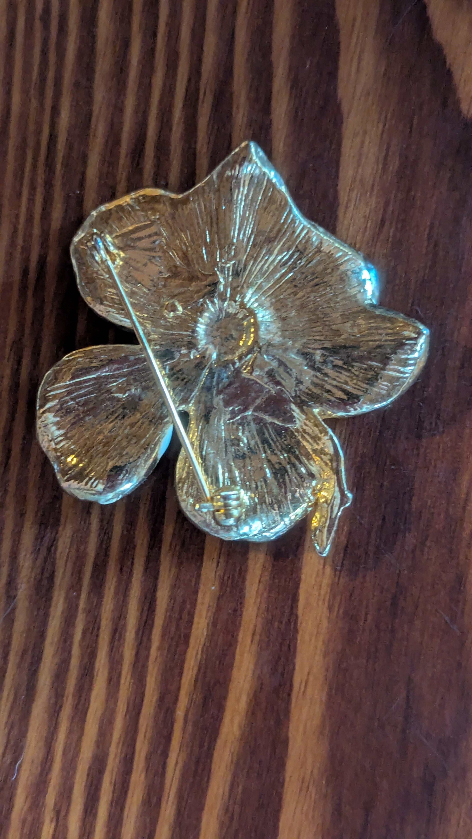 Vintage Yellow Flower Pin | Crystal Arborist