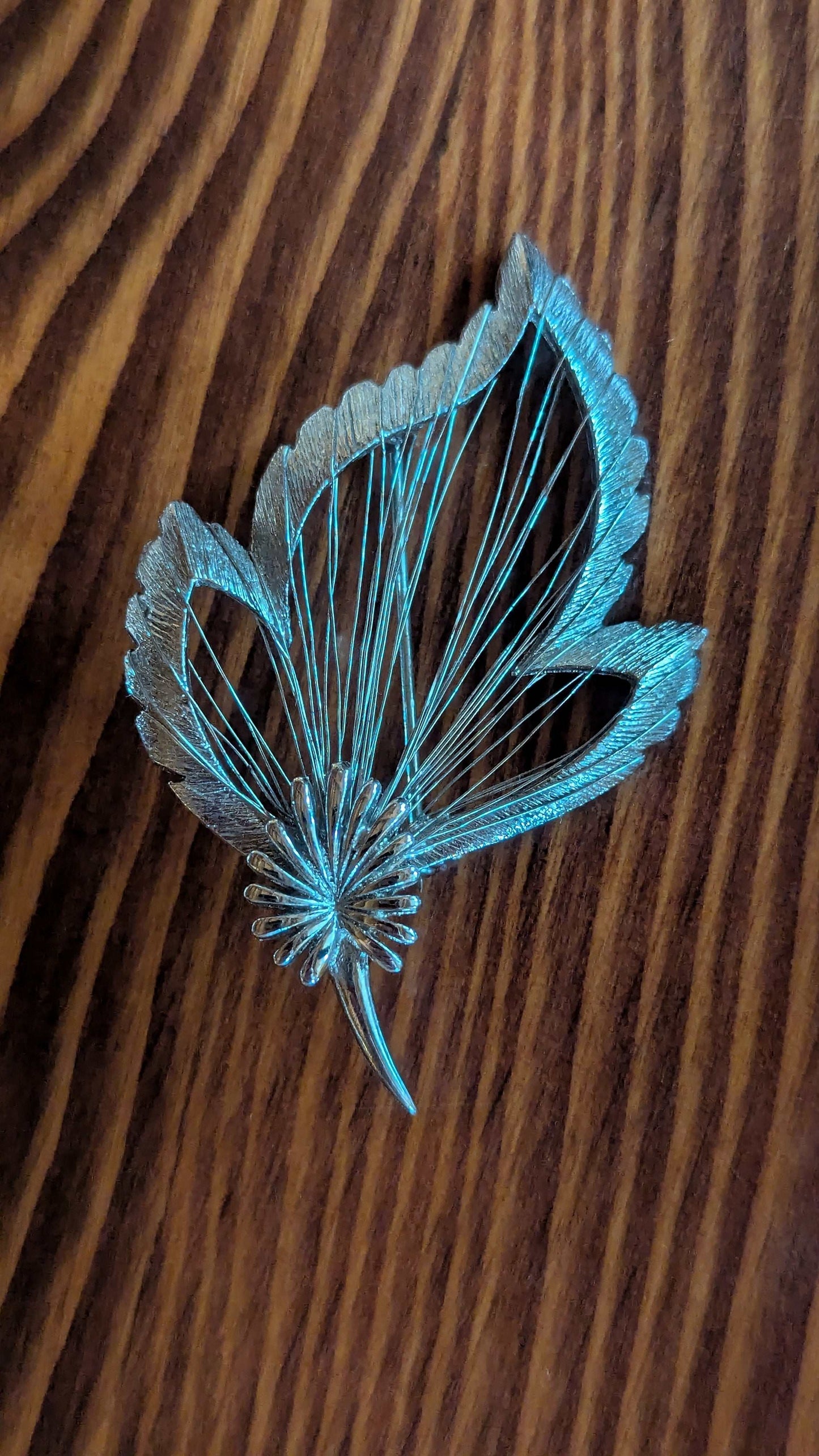 Vintage Leaf Pin | Crystal Arborist