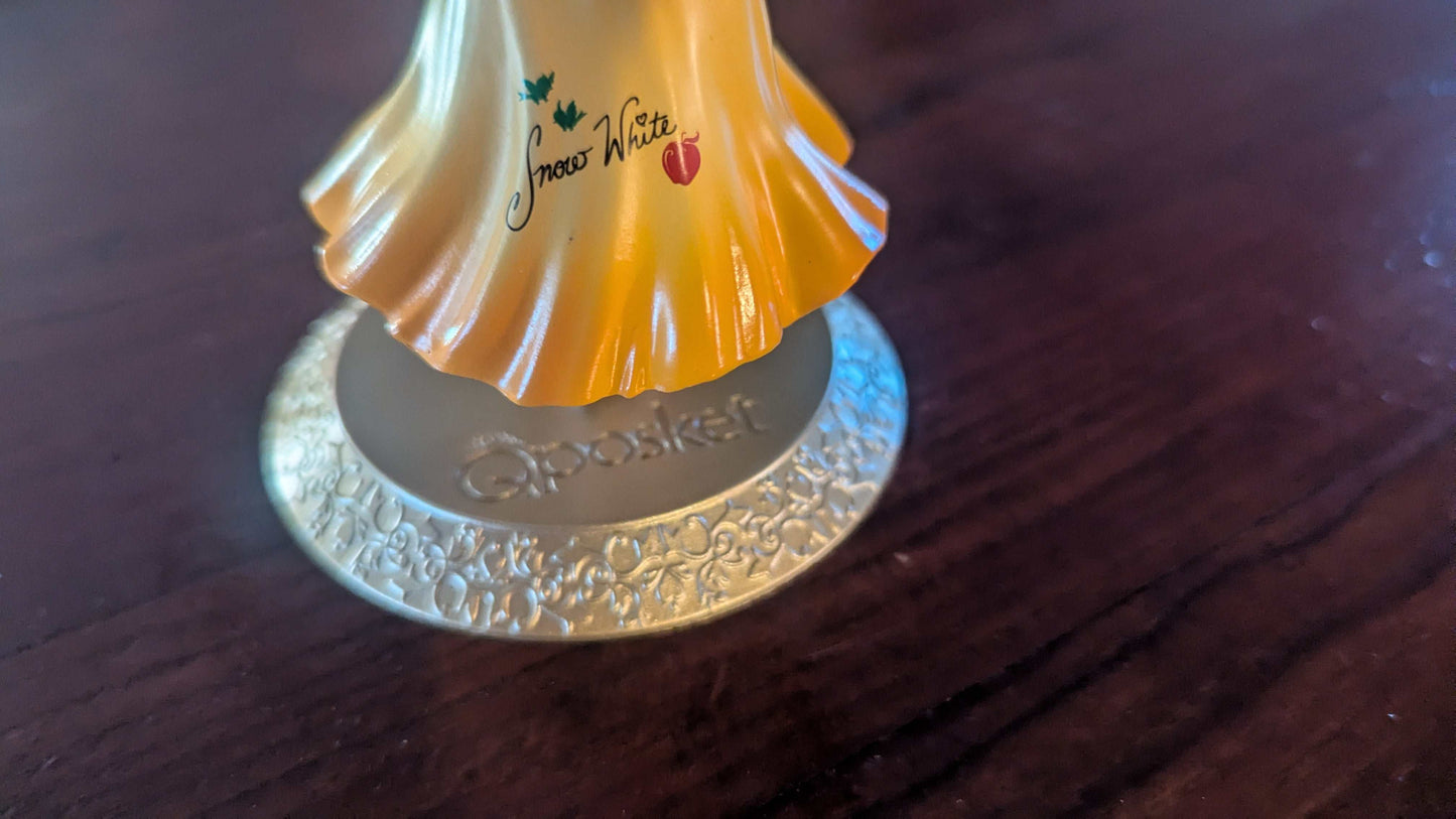 Snow White QPosket, Collectable Figure | Crystal Arborist