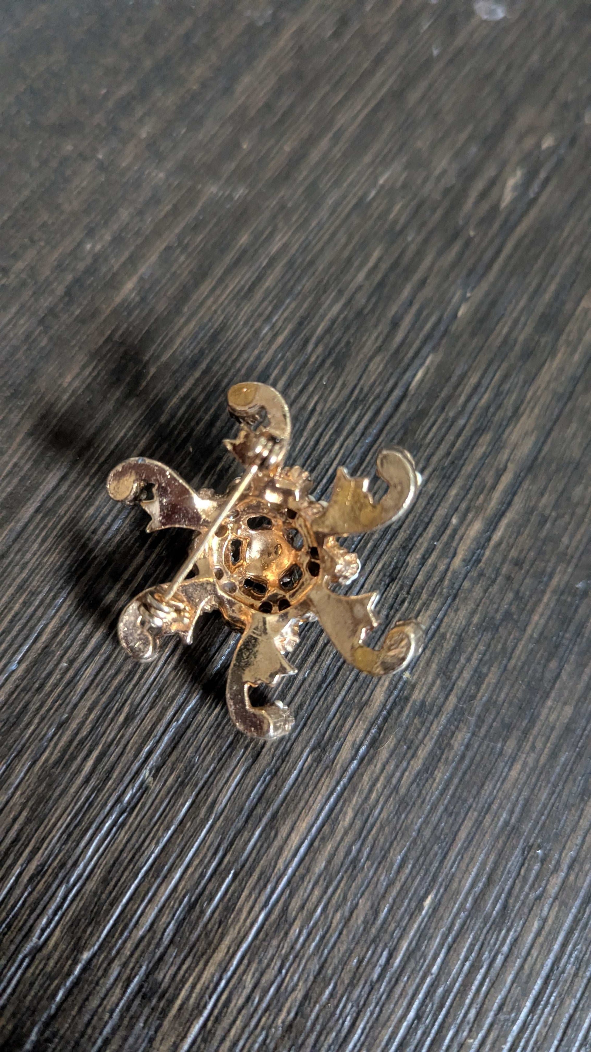 Vintage Pin, Starfish, Beach, Nautical | Crystal Arborist