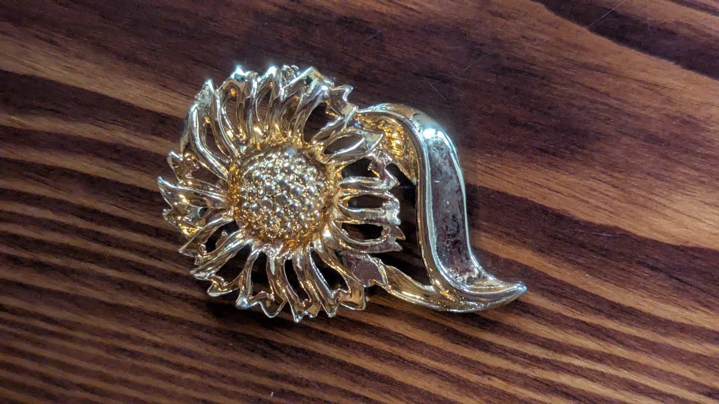 Gold Tone Sunflower Vintage Pin | Crystal Arborist