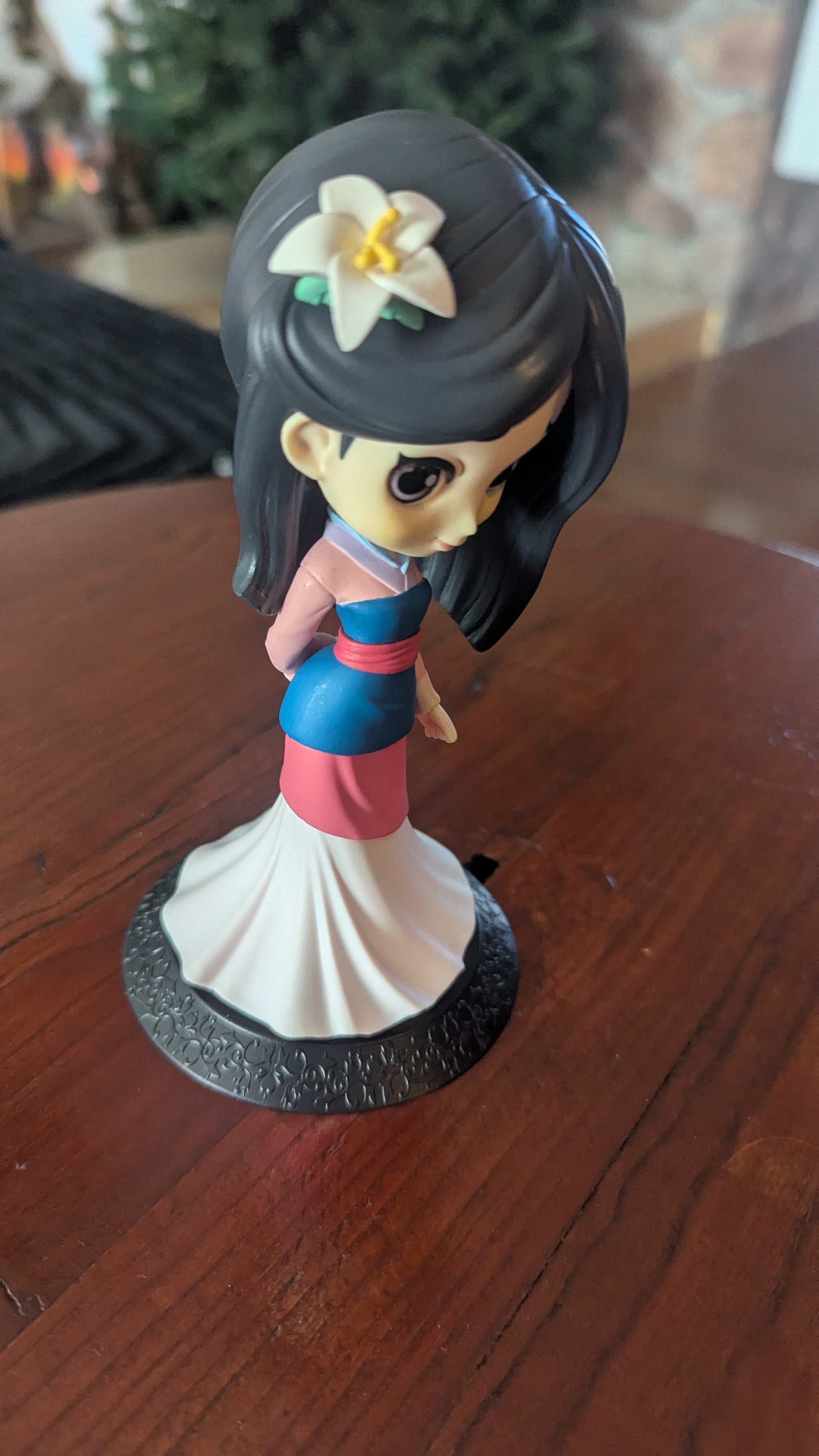 Mulan Q Posket | Crystal Arborist