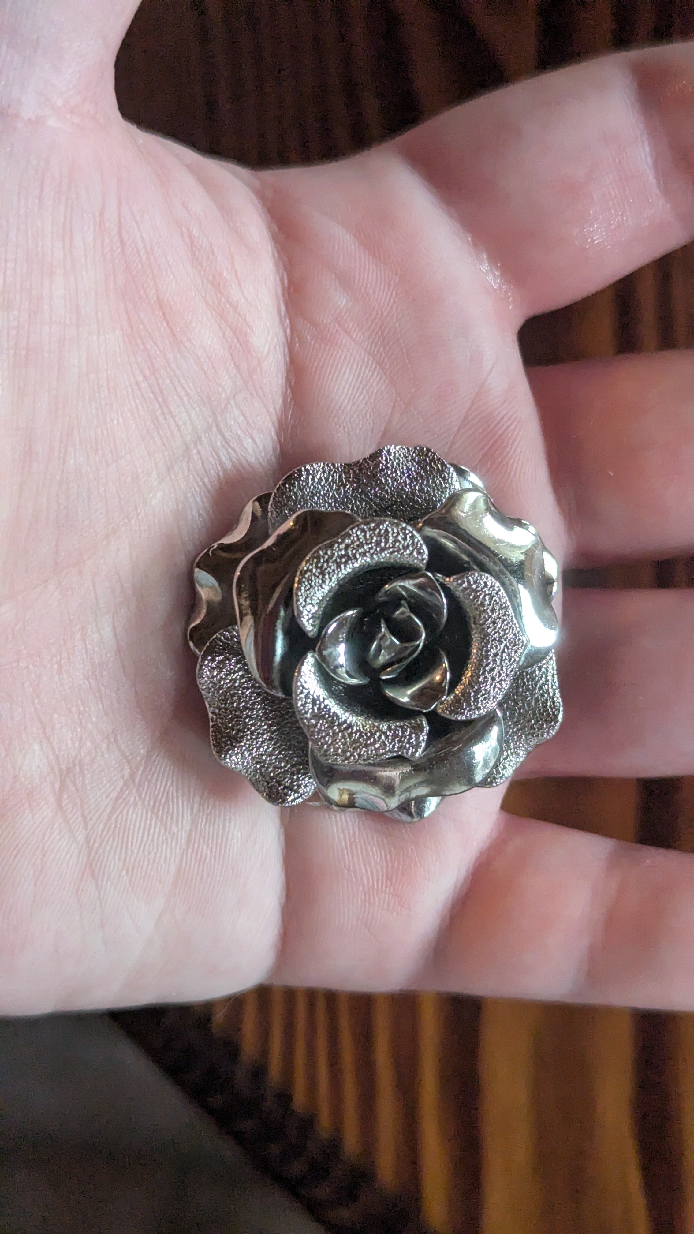 Silver Vintage Rose Pin