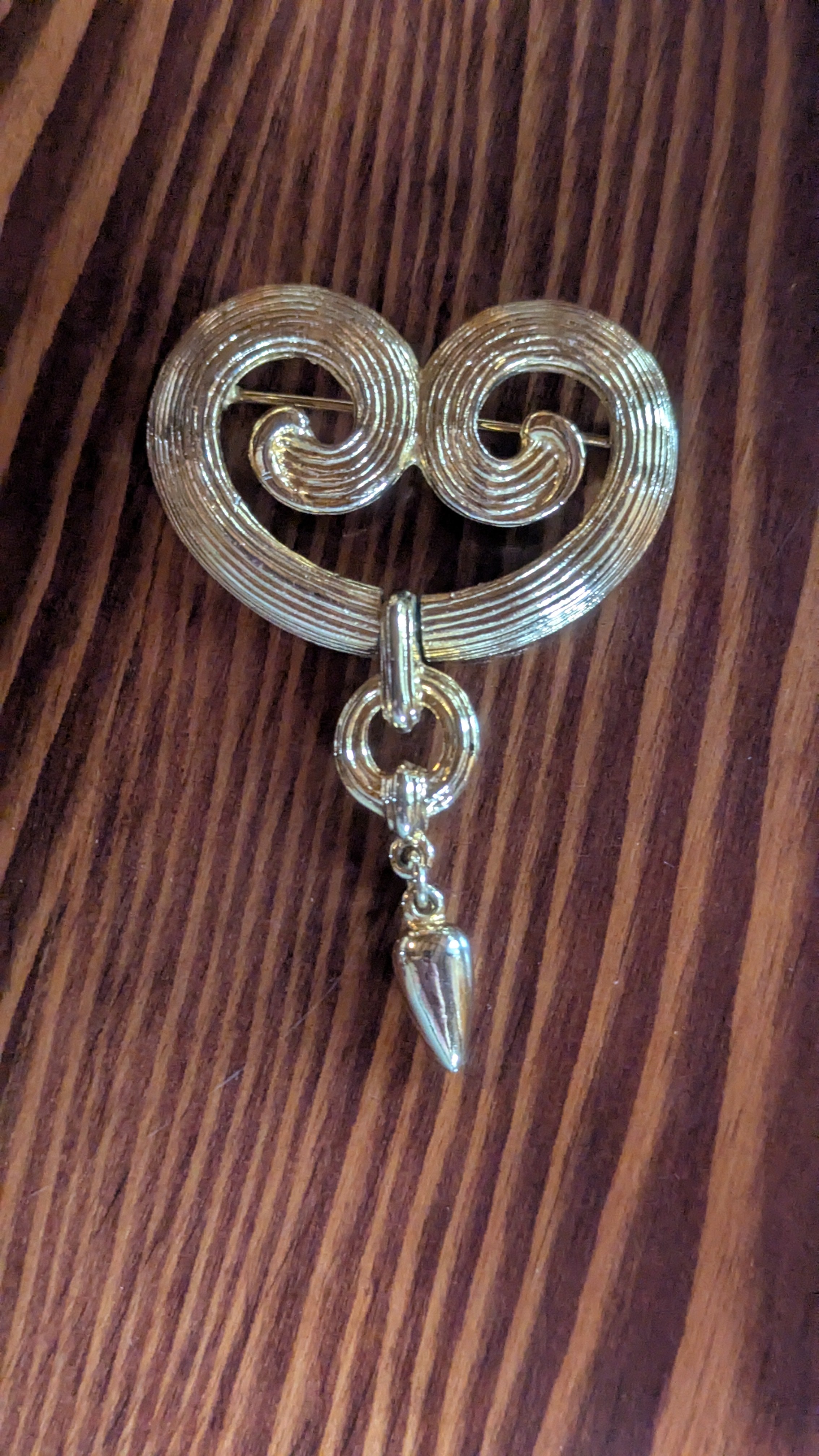 Gold Vintage Pin With Dangle