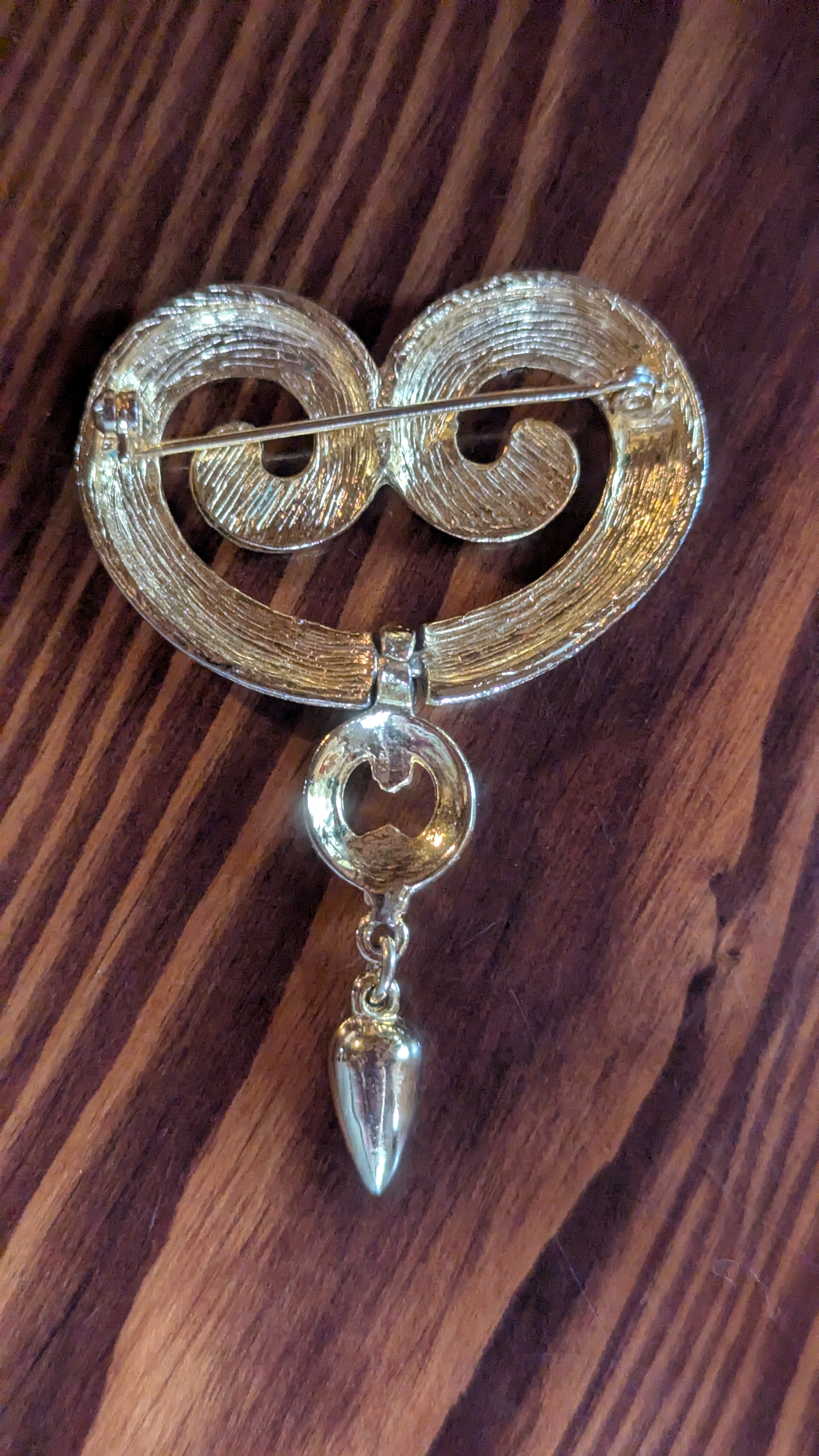 Gold Vintage Pin With Dangle