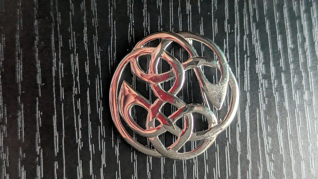 Silver Celtic Knot Vintage Pin